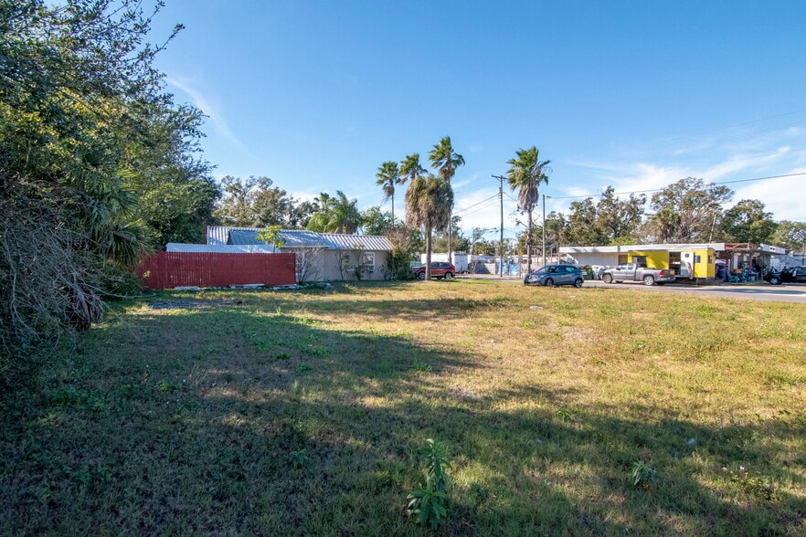 More Photos Of 10007 S US Highway 41, Gibsonton Land For Sale