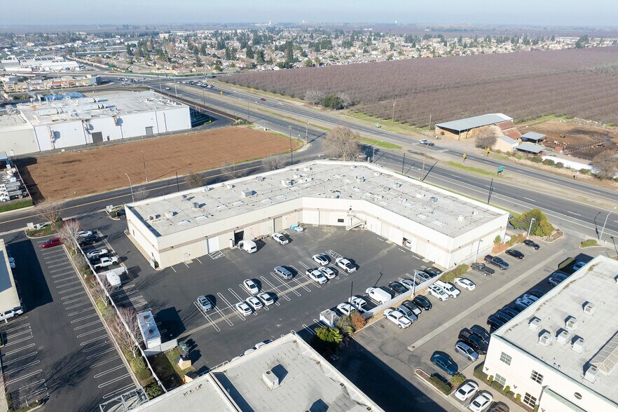 More Photos Of 4230 Kiernan Ave, Modesto Research And Development For Lease