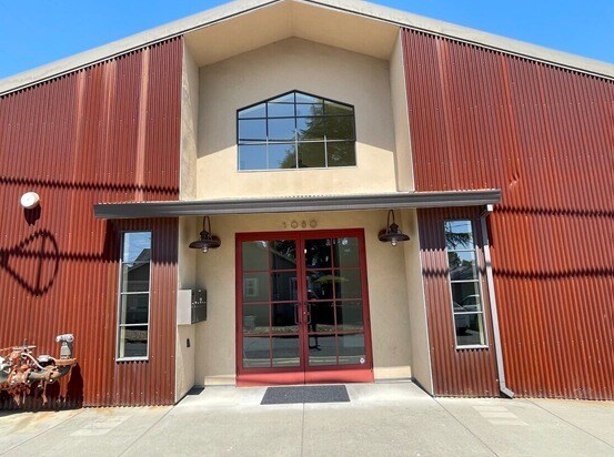 More Photos Of 1080 Fulton Ln, Saint Helena Office For Lease