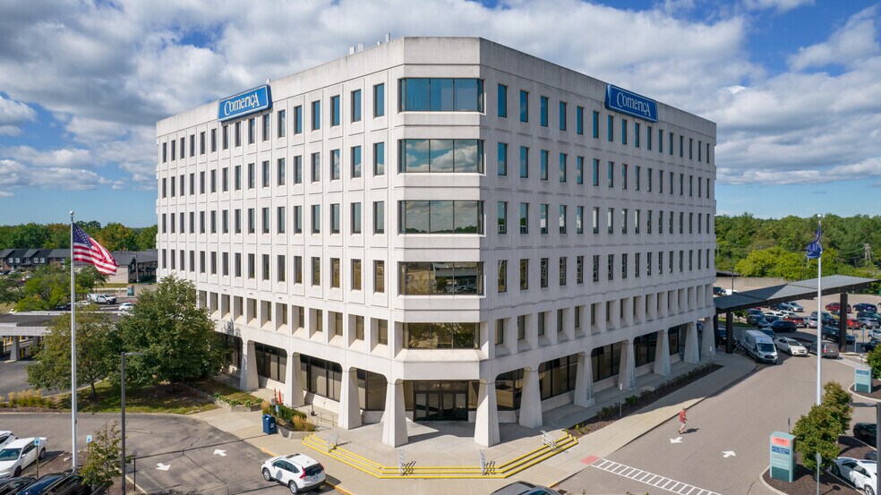 Primary Photo Of 29201 Telegraph Rd, Southfield Medical For Lease