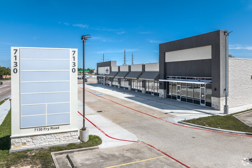 More Photos Of 7130 Fry Rd, Cypress Storefront For Lease
