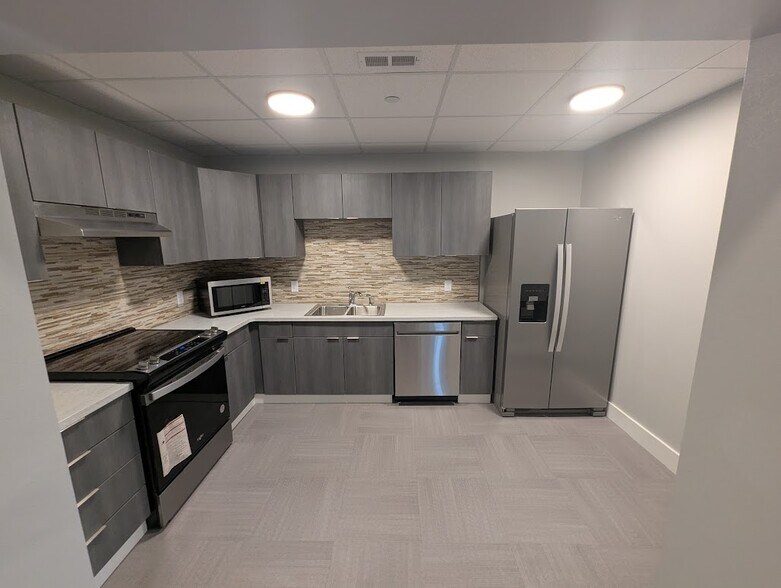 More Photos Of Water St, Cambridge Multifamily For Sale