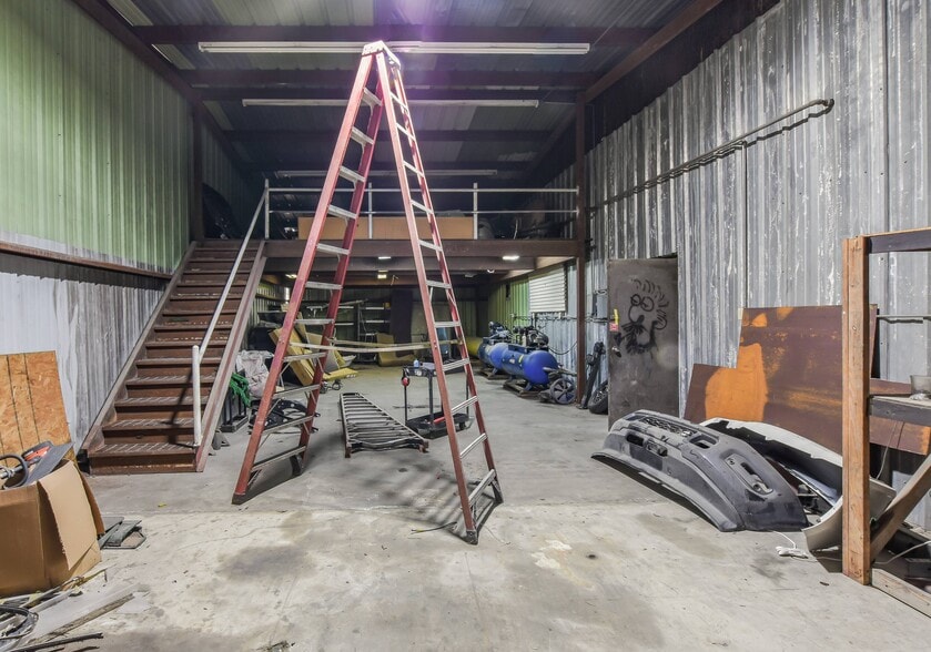 More Photos Of 5219 FM 2100, Crosby Industrial For Sale