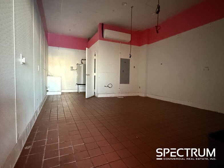 More Photos Of 12900-12902 Foothill Blvd, Sylmar Storefront For Lease