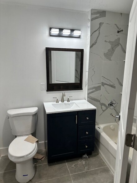 More Photos Of 514 39th St, Union City Apartments For Sale