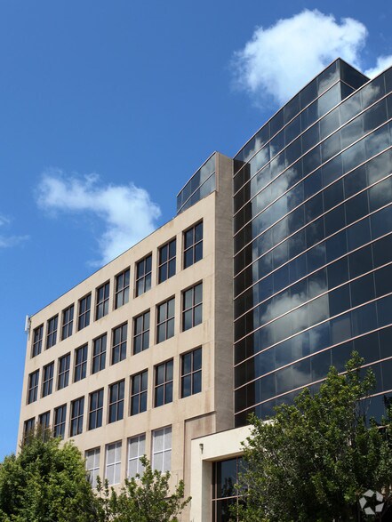 More Photos Of 11539 Hawthorne Blvd, Hawthorne Office For Lease