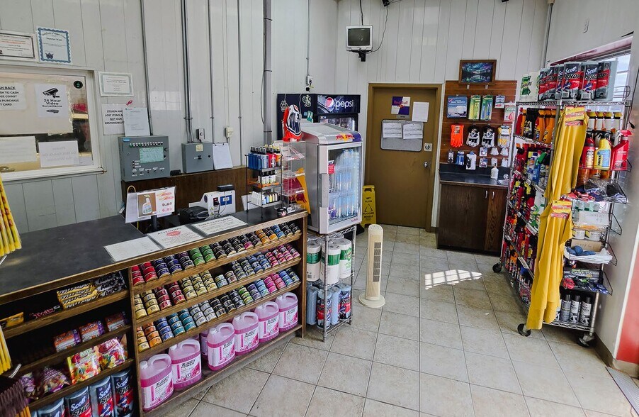 More Photos Of 11729 105 St, Grande Prairie Carwash For Sale