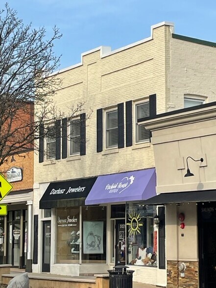 More Photos Of 5121 Main St, Downers Grove Storefront Retail Office For Lease