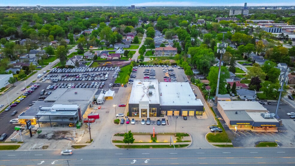 More Photos Of 50 W Ogden Ave, Westmont Auto Dealership For Sale
