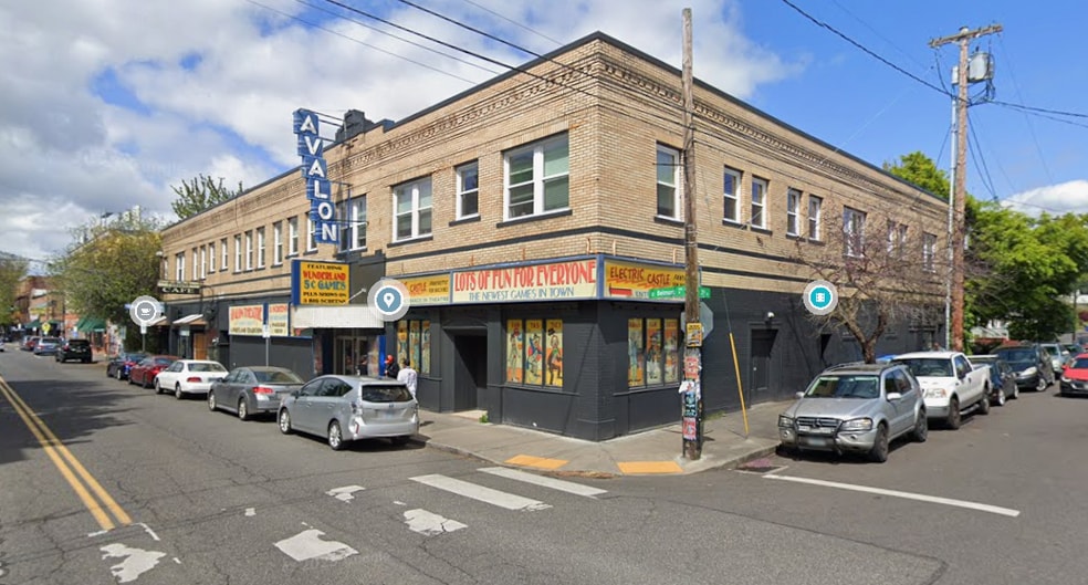 Primary Photo Of 3433-3451 SE Belmont St, Portland Storefront Retail Residential For Lease