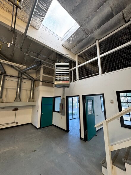 More Photos Of 1110 Industrial Ave, Petaluma Warehouse For Sale