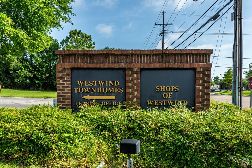 More Photos Of 6341 Highway 51 N, Horn Lake Storefront For Lease