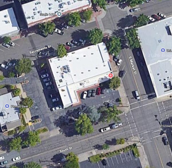 More Photos Of 1810 Market St, Redding Office Residential For Lease