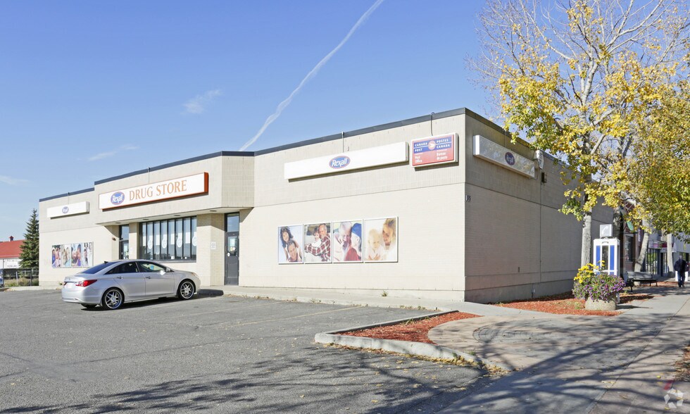 More Photos Of 305 1st St W, Cochrane Freestanding For Lease