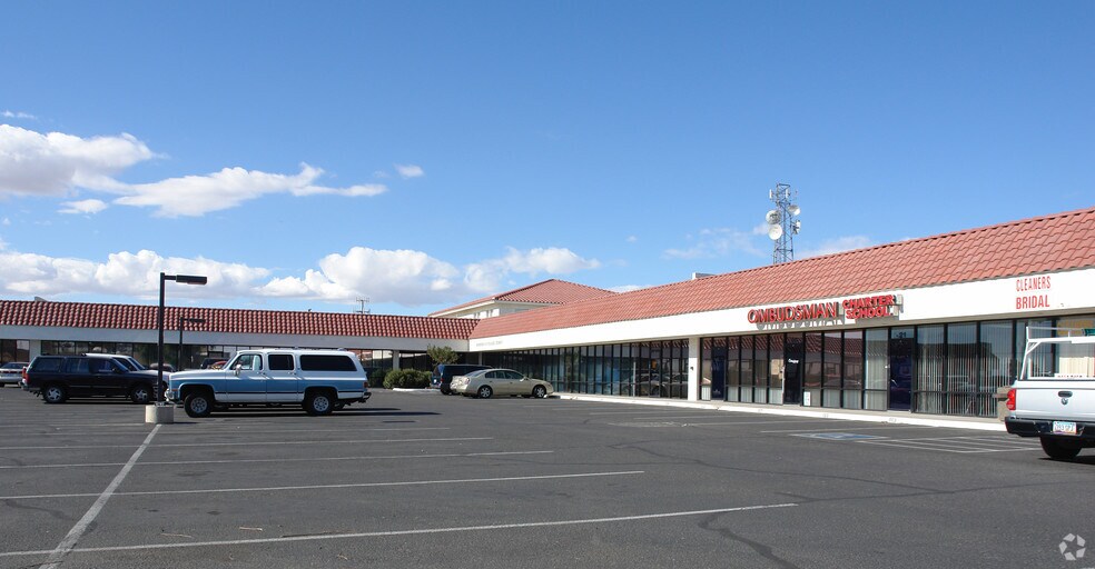 More Photos Of 9516 W Peoria Ave, Peoria Storefront For Lease