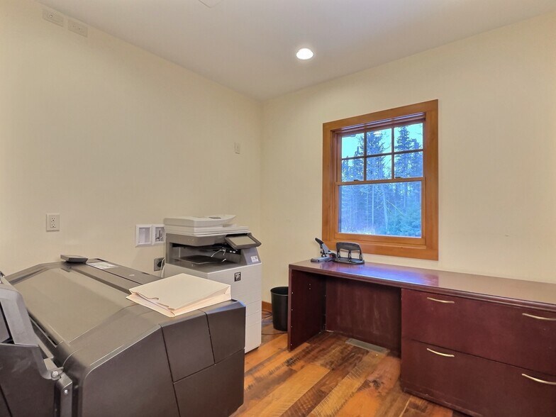 More Photos Of 5771 US Highway 45, Land O Lakes Office For Sale