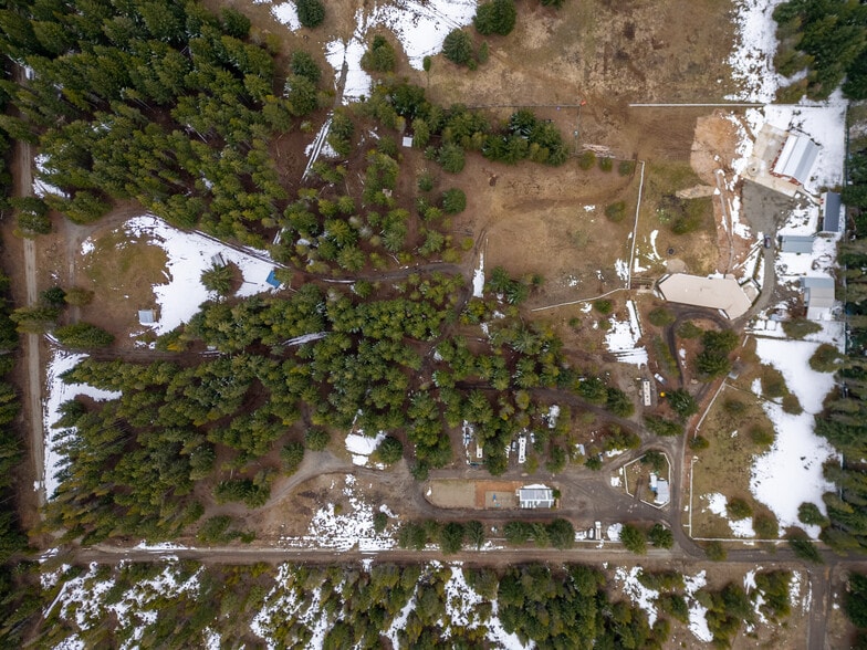 More Photos Of 180 Silver Ridge Ranch Rd, Easton Trailer Camper Park For Sale