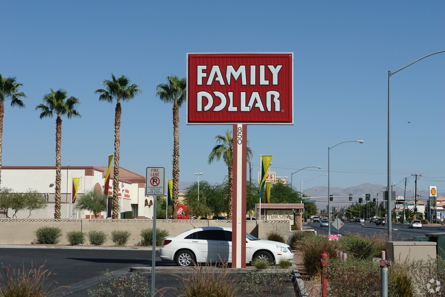More Photos Of 850 N Lamb Blvd, Las Vegas Freestanding For Sale