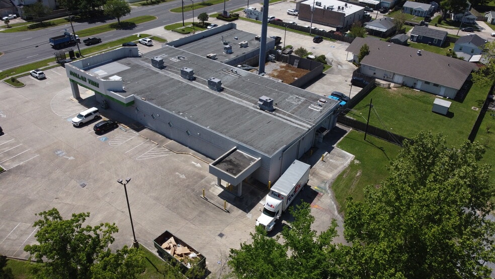 More Photos Of 8225-8233 Jefferson Hwy, New Orleans Storefront Retail Office For Sale