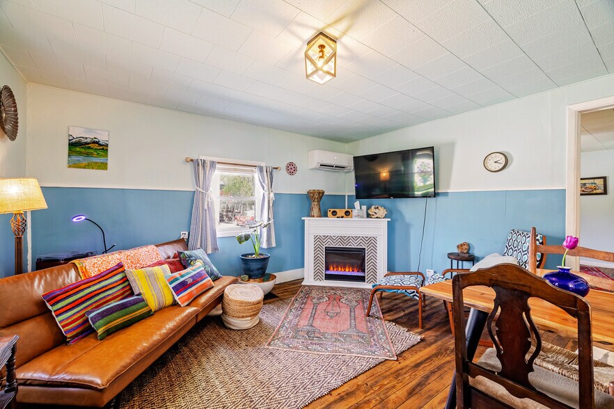 More Photos Of 1101 S Rogers St, Bloomington Multifamily For Sale