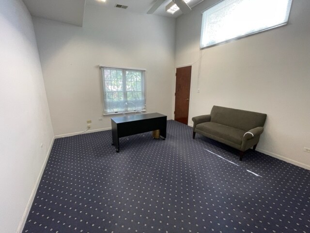 More Photos Of 2093 Rand Rd, Des Plaines Office For Lease