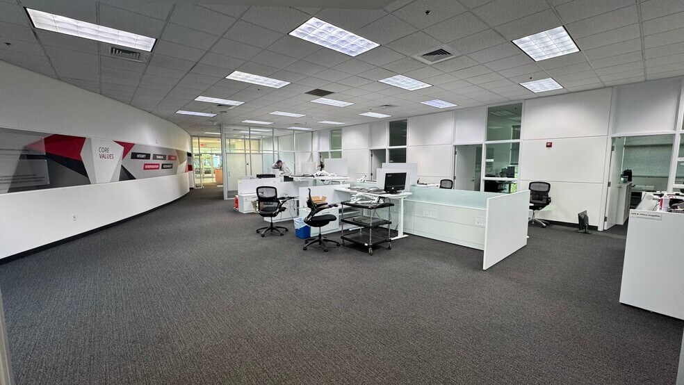 More Photos Of 2227 Welbilt Blvd, New Port Richey Office For Sale