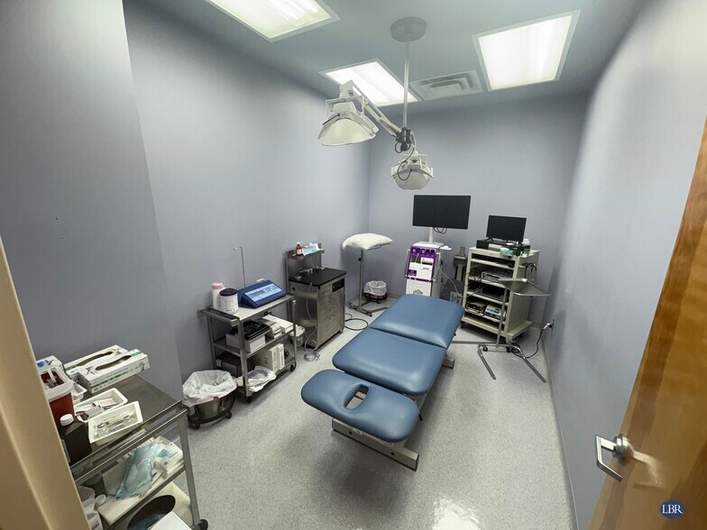 More Photos Of 1099 Florida Ave S, Rockledge Medical For Sale