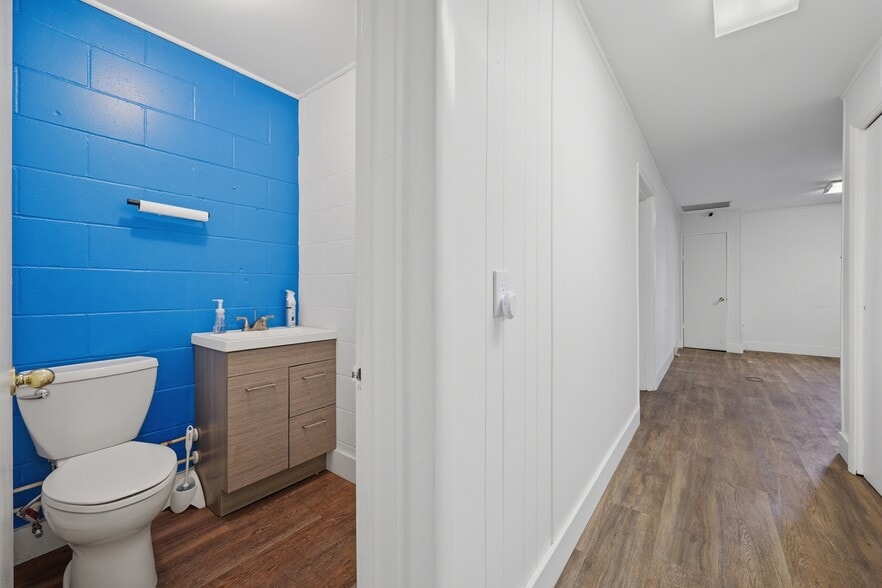 More Photos Of 2406-2410 Harper St, Jacksonville Warehouse For Lease