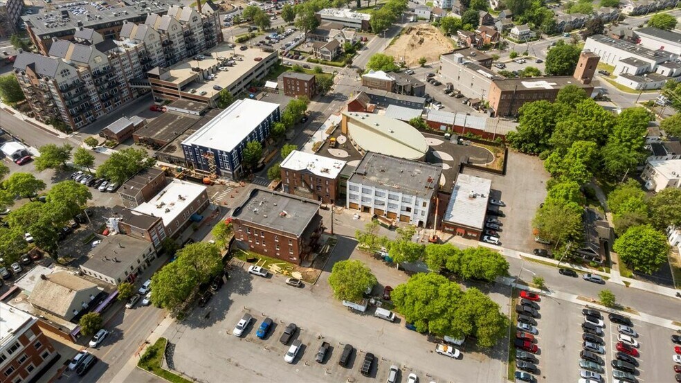 More Photos Of 41 South St, Glens Falls Storefront Retail Residential For Lease