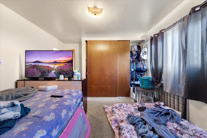 More Photos Of 236 Haas Ave, San Leandro Apartments For Sale