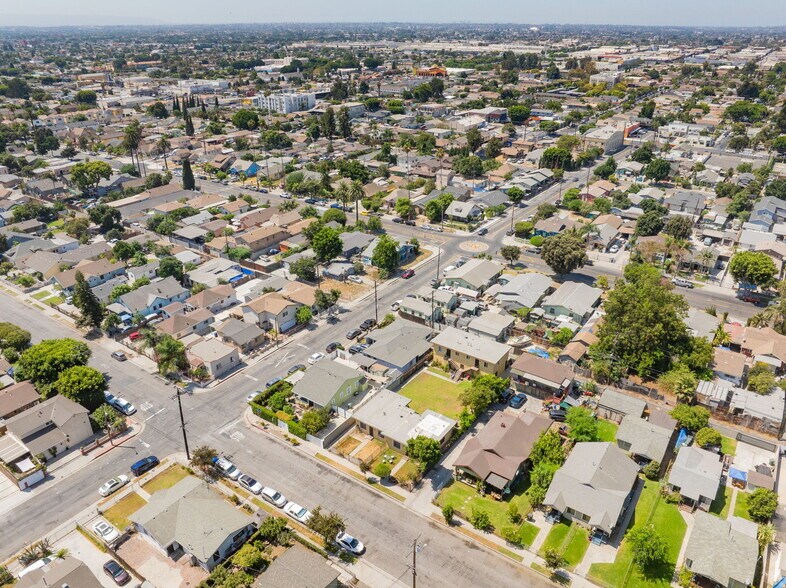More Photos Of 5917 Converse Ave, Los Angeles Multifamily For Sale