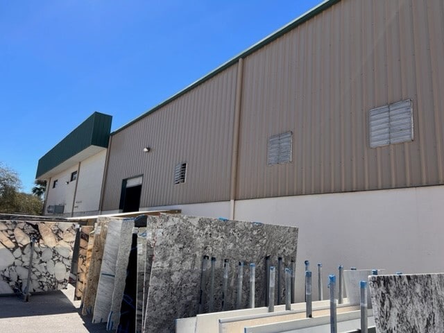 More Photos Of 1842 Gunn Hwy, Odessa Flex For Lease