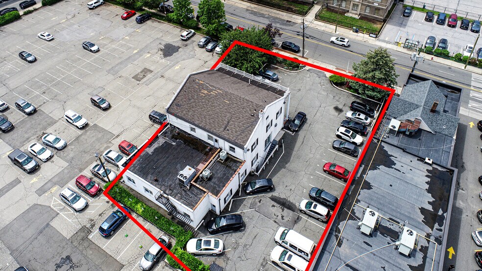 More Photos Of 354 State St, Hackensack Medical For Sale