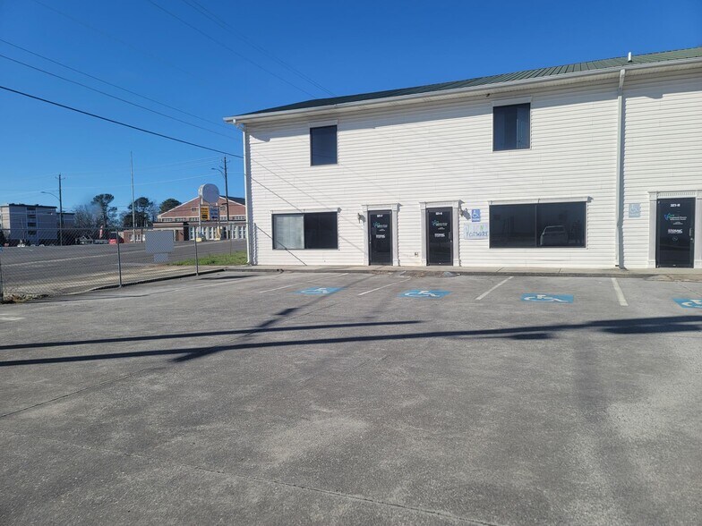 More Photos Of 321 West Ave, Cedartown Office Residential For Sale