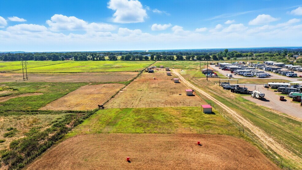 More Photos Of 351 My Ln, Millsap Trailer Camper Park For Sale