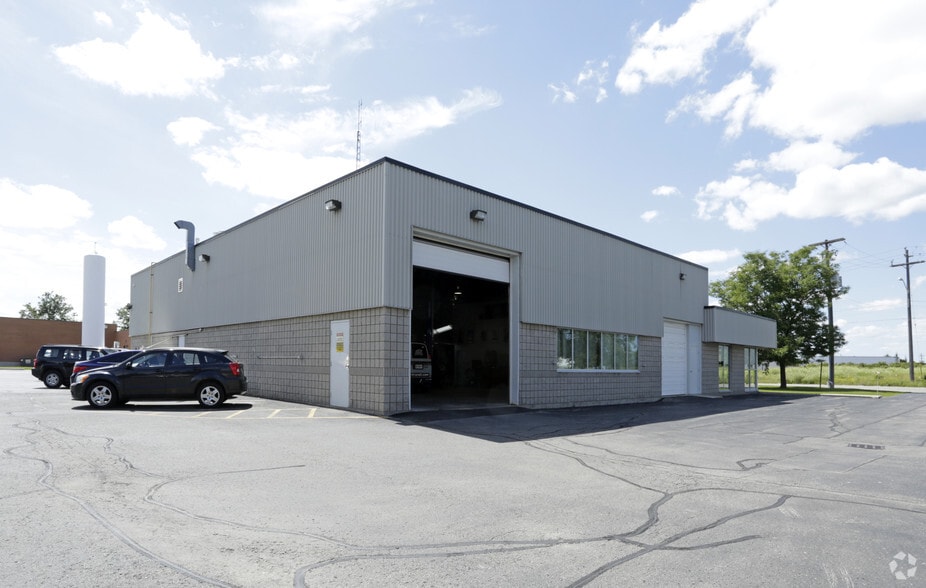 More Photos Of 99 Northland Rd, Waterloo Warehouse For Sale