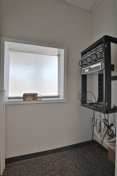 More Photos Of 1600 Sheridan Dr, Lancaster Medical For Sale