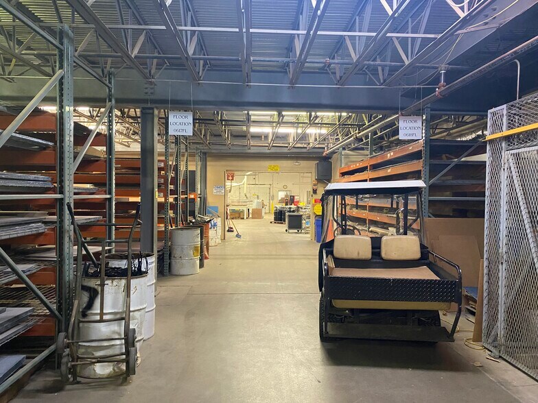 More Photos Of 2910 S Glenn Ave, Oklahoma City Manufacturing For Lease