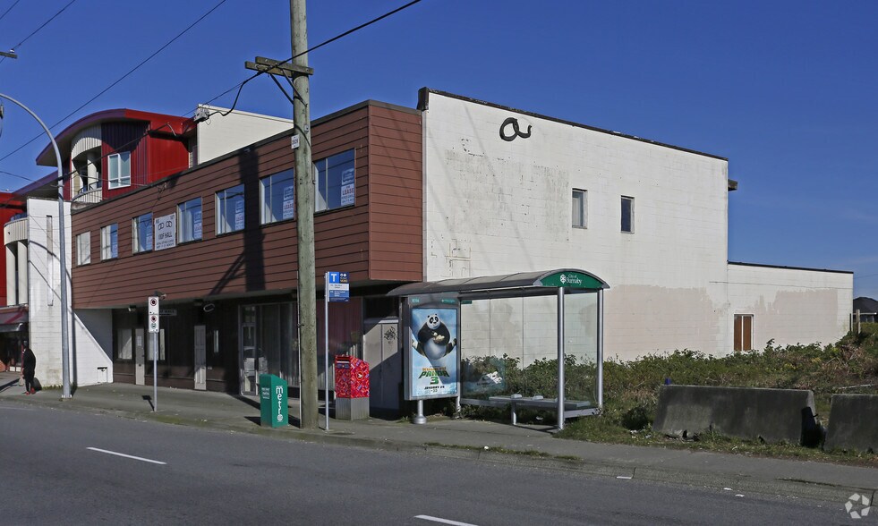 More Photos Of 7726-7730 Edmonds St, Burnaby Storefront Retail Office For Sale