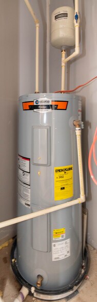 More Photos Of 2432 N Calvert St, Baltimore Apartments For Sale