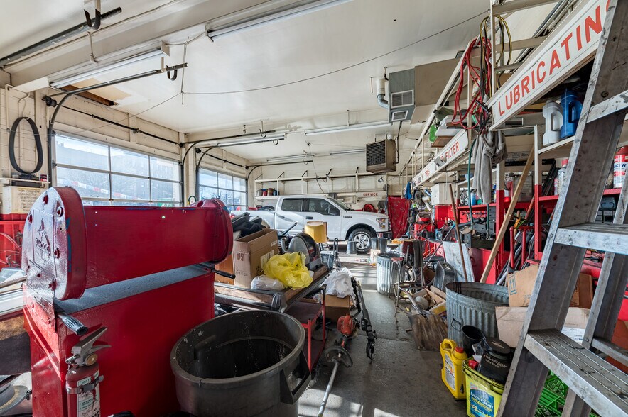 More Photos Of 414 Corbin Pl, Fairmont Land For Sale