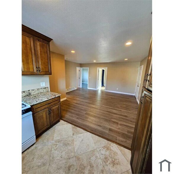 More Photos Of 3737 Whiteside St, Los Angeles Apartments For Sale