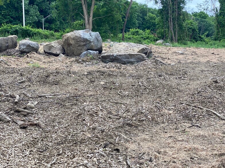 More Photos Of 3995 Danbury Rd, Brewster Village Land For Sale