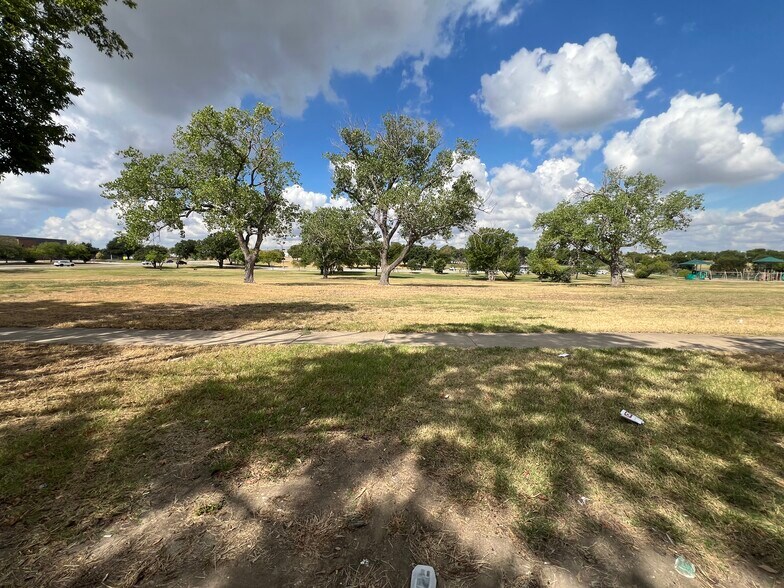 More Photos Of 6816 Z Boaz pl, Fort Worth Land For Sale