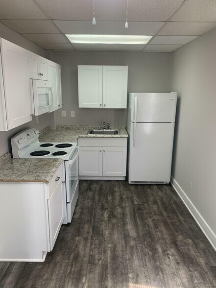 More Photos Of 120 2nd St, Laurel Multifamily For Sale