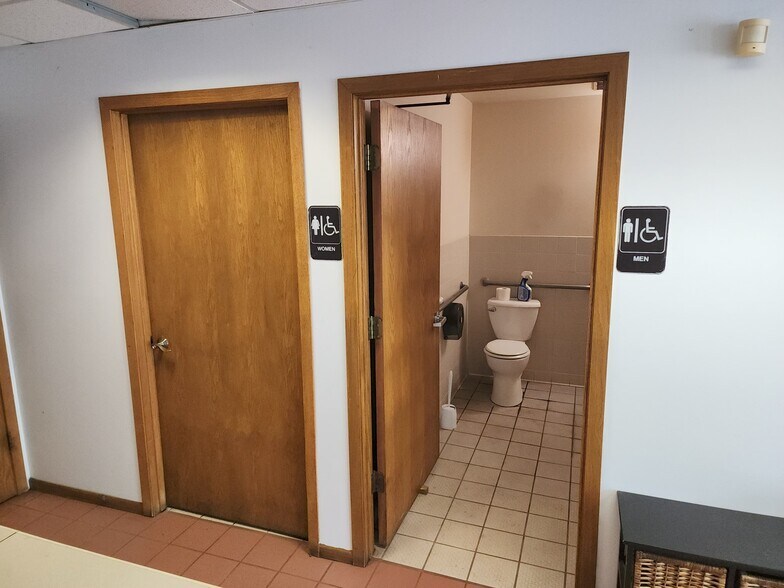 More Photos Of 1690 Elm St, Cumberland Service For Lease