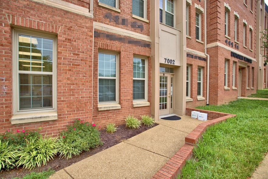 More Photos Of 7002 Little River Tpke, Annandale Office For Lease