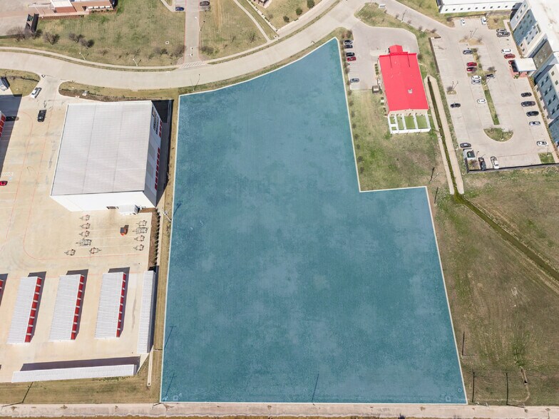 More Photos Of 209 Colonnade Pkwy, Woodway Land For Sale