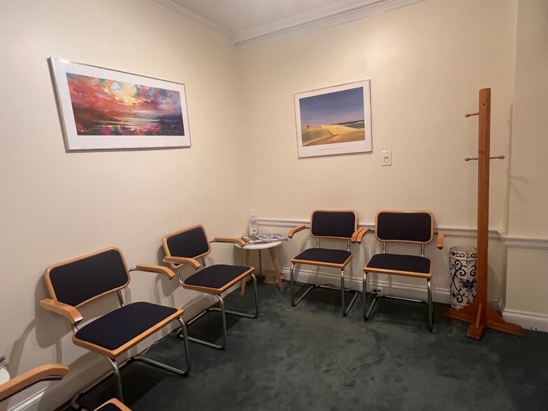 More Photos Of 1180 Beacon St, Brookline Hospital For Sale