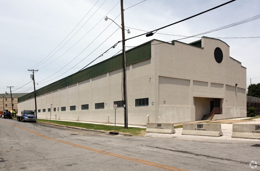 More Photos Of 302 W Archer St, Tulsa Correctional Facility For Sale